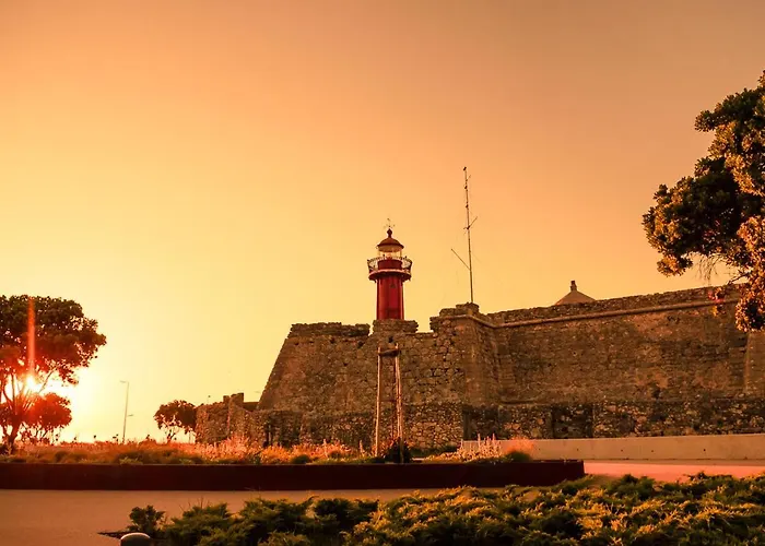 דירה Casino Iv פיגואיירה דה פוז